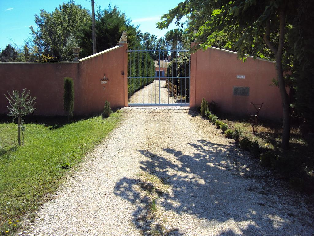 Hotel La Douloire Pernes-les-Fontaines Exterior foto